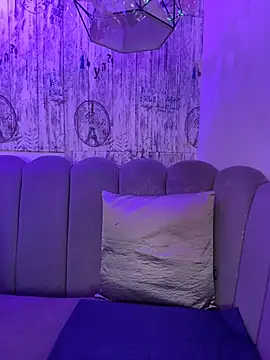 Snapshot of AbyThompson chatting on January 10, 2026, 12:07 pm AbyThompson online show from January 10, 2026, 12:07 pm