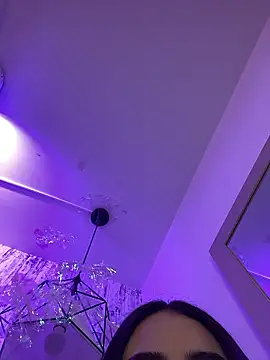 Snapshot of AbyThompson chatting on January 13, 2026, 2:33 pm AbyThompson online show from January 13, 2026, 2:33 pm