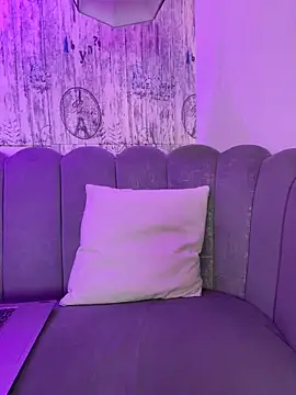 Snapshot of AbyThompson chatting on February 27, 2026, 1:22 pm AbyThompson online show from February 27, 2026, 1:22 pm