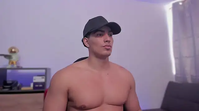 JamesGraay online show from September 11, 2025, 3:12 pm