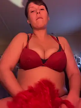 KatieBARBiE98 online show from January 8, 2025, 4:23 am