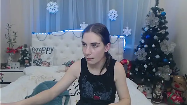 Snapshot of NikaStark_ chatting on December 31, 2024, 1:36 am NikaStark online show from December 31, 2024, 1:36 am