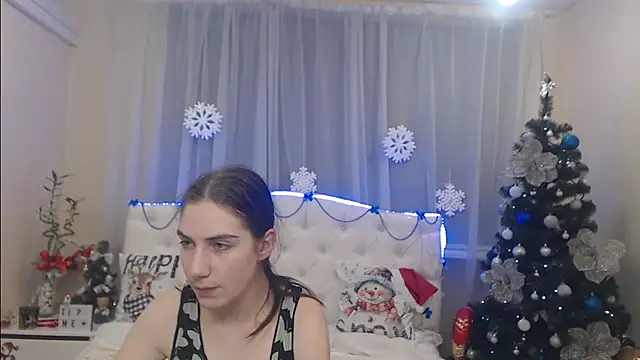 Snapshot of NikaStark_ chatting on January 5, 2025, 10:29 pm NikaStark online show from January 5, 2025, 10:29 pm