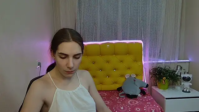 Snapshot of NikaStark_ chatting on January 28, 2025, 1:29 am NikaStark online show from January 28, 2025, 1:29 am