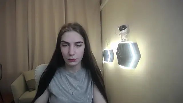 Snapshot of NikaStark_ chatting on April 21, 2026, 6:44 pm NikaStark online show from April 21, 2026, 6:44 pm