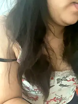 Snapshot of yassminsexy22 chatting on November 18, 2025, 12:31 pm yassminsexy22 online show from November 18, 2025, 12:31 pm