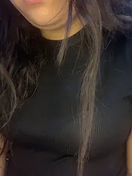 Snapshot of yassminsexy22 chatting on December 21, 2025, 12:34 pm yassminsexy22 online show from December 21, 2025, 12:34 pm