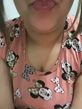 Snapshot of yassminsexy22 chatting on February 15, 2026, 1:09 pm yassminsexy22 online show from February 15, 2026, 1:09 pm