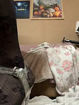 UtopianMisfit1 online show from February 9, 2026, 8:02 pm