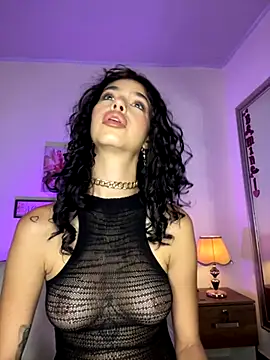 MarianaSnake online show from November 15, 2025, 8:27 pm