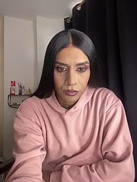 Snapshot of akinoro_ chatting on February 15, 2026, 6:04 pm akinoro online show from February 15, 2026, 6:04 pm