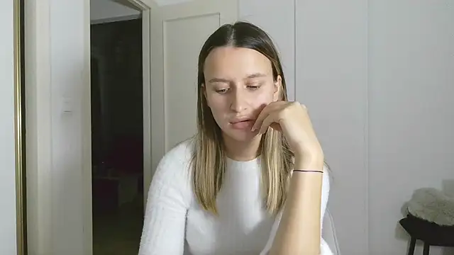 Submissive love online show from December 3, 2024, 5:23 pm