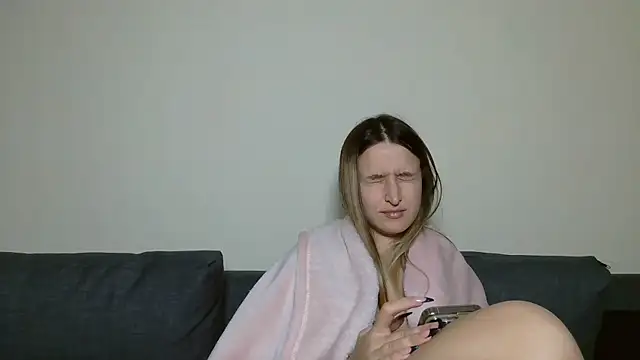 Submissive love online show from January 14, 2025, 12:00 am