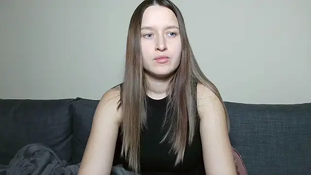 Submissive love online show from January 31, 2025, 4:27 pm