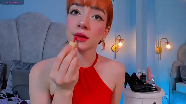 sweeet peach online show from February 6, 2025, 10:32 pm