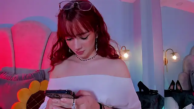 sweeet peach online show from September 24, 2025, 11:08 pm