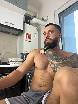 LoveIsBlind  online show from October 8, 2025, 2:47 pm