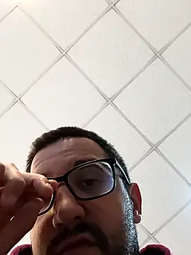 maxiporonga1 online show from April 28, 2026, 2:22 pm