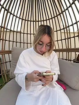 Snapshot of Giuliana_baby chatting on February 18, 2026, 7:26 am Giuliana baby online show from February 18, 2026, 7:26 am