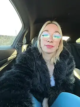 Snapshot of Giuliana_baby chatting on May 14, 2026, 5:58 am Giuliana baby online show from May 14, 2026, 5:58 am