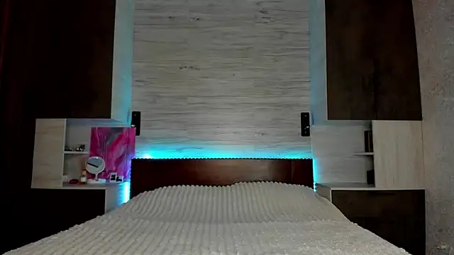 Chris Brunnet online show from February 13, 2025, 2:31 pm