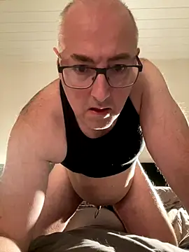 Snapshot of Ronaldo50_DK chatting on December 3, 2025, 5:33 pm Ronaldo50 DK online show from December 3, 2025, 5:33 pm