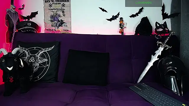 blckwolf 6 online show from November 4, 2025, 10:31 pm