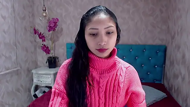 MadelineDoll online show from February 19, 2025, 12:44 pm