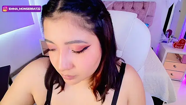 Emma monserrat online show from October 29, 2025, 7:37 pm