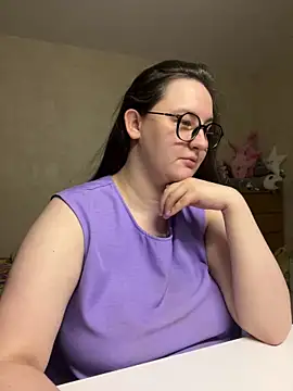 hungry1bunny online show from December 21, 2024, 8:10 pm