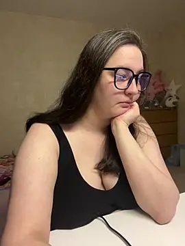 hungry1bunny online show from January 23, 2025, 8:35 pm