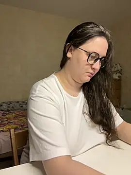 hungry1bunny online show from September 21, 2025, 6:09 pm