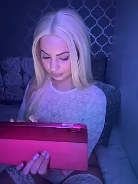 Lexy669 online show from January 19, 2025, 6:43 pm