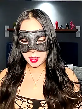 Snapshot of Ursa_sexy chatting on September 19, 2025, 4:58 am Ursa sexy online show from September 19, 2025, 4:58 am