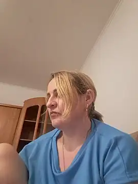 Malichkaanna30 online show from January 31, 2025, 7:08 pm