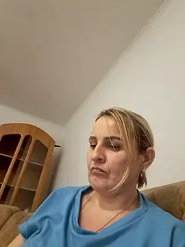 Malichkaanna30 online show from February 1, 2025, 7:02 pm