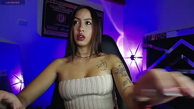 scarlett buttock online show from September 20, 2025, 2:29 pm