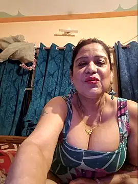 Hot Queen77 online show from March 5, 2025, 5:08 pm