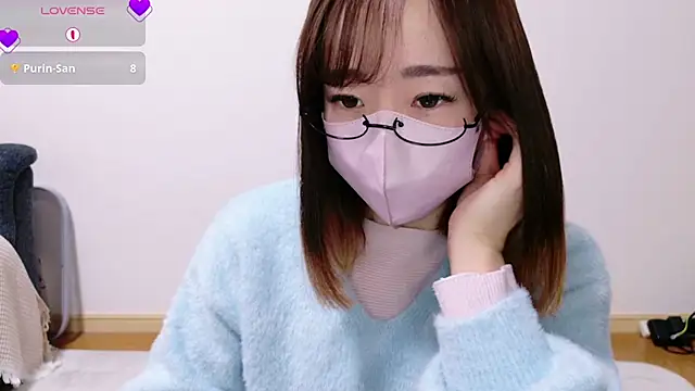 Rio chan  online show from November 17, 2025, 12:55 pm