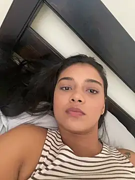 evely coelloo online show from March 13, 2025, 10:21 pm