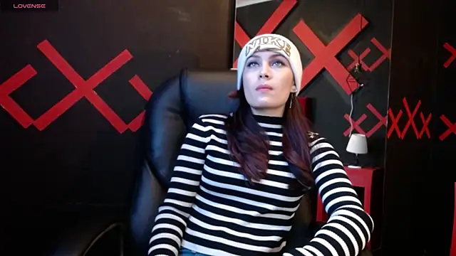  yuyi online show from February 13, 2025, 11:17 am