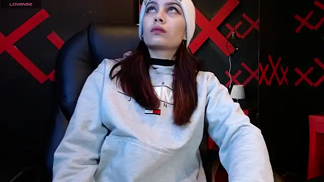  yuyi online show from March 7, 2025, 11:18 am