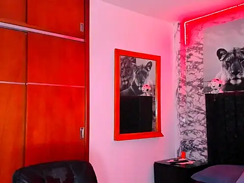 Snapshot of Aaron_Toy chatting on January 14, 2026, 8:25 pm Aaron Toy online show from January 14, 2026, 8:25 pm