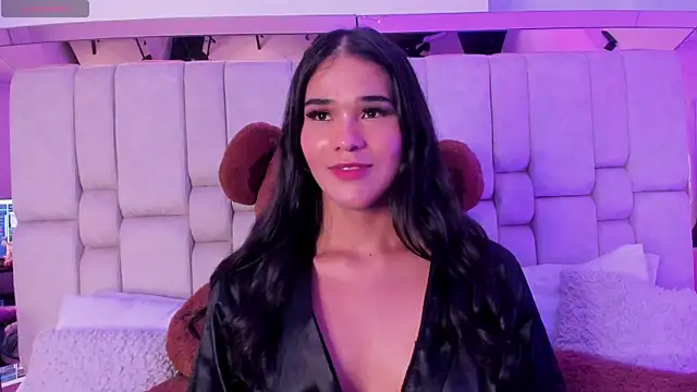 Isa Little Star online show from February 15, 2025, 6:23 am