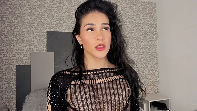 Isa Little Star online show from September 10, 2025, 2:17 pm