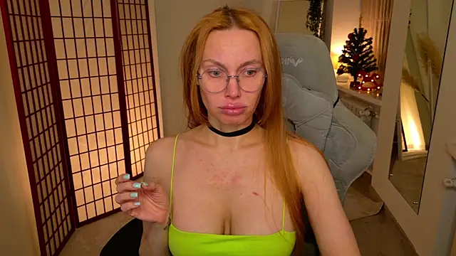 Love Call online show from December 14, 2025, 5:24 am