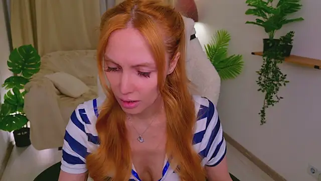Love Call online show from May 26, 2026, 2:29 am