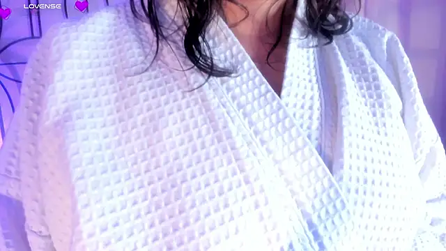 missy taylor  online show from March 8, 2025, 5:33 pm