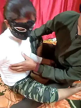 Snapshot of GF_nd_BF_ chatting on January 19, 2025, 3:53 pm GF nd BF online show from January 19, 2025, 3:53 pm