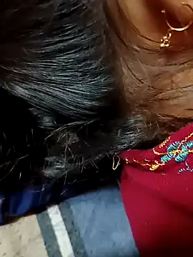 Snapshot of GF_nd_BF_ chatting on January 19, 2025, 7:04 pm GF nd BF online show from January 19, 2025, 7:04 pm